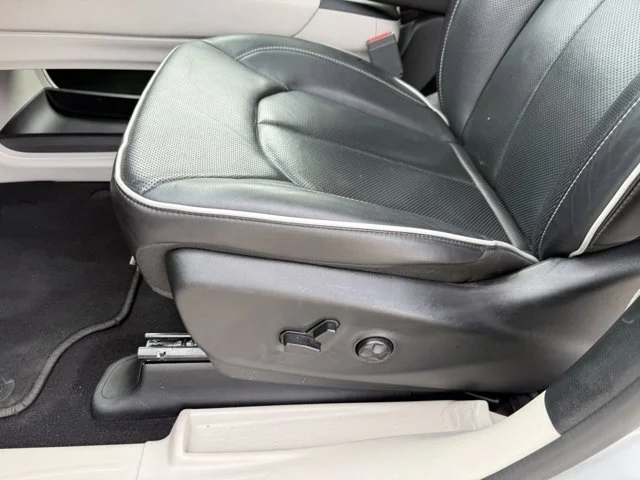 SEMINUEVOS CHRYSLER Pacifica a Estados en autogozo