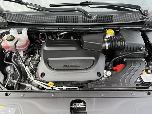 SEMINUEVOS CHRYSLER Pacifica a Estados en autogozo