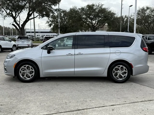 SEMINUEVOS CHRYSLER Pacifica a Estados en autogozo