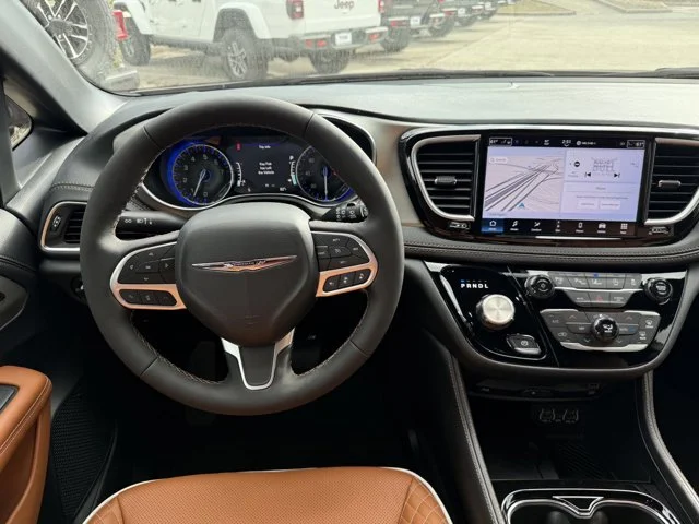 Nuevos CHRYSLER PACIFICA à Estados chez autogozo