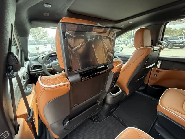 Nuevos CHRYSLER PACIFICA à Estados chez autogozo