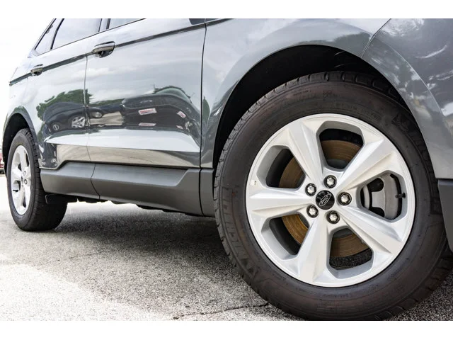 Nuevos FORD EDGE à Estados chez autogozo