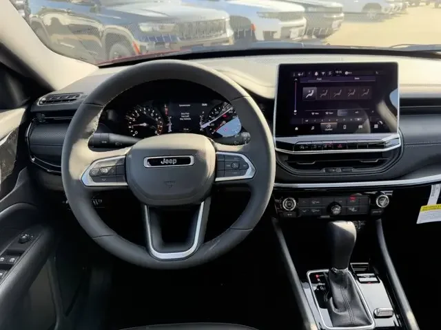 Nuevos JEEP COMPASS à Estados chez autogozo