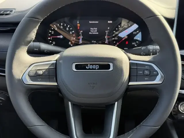 Nuevos JEEP COMPASS à Estados chez autogozo
