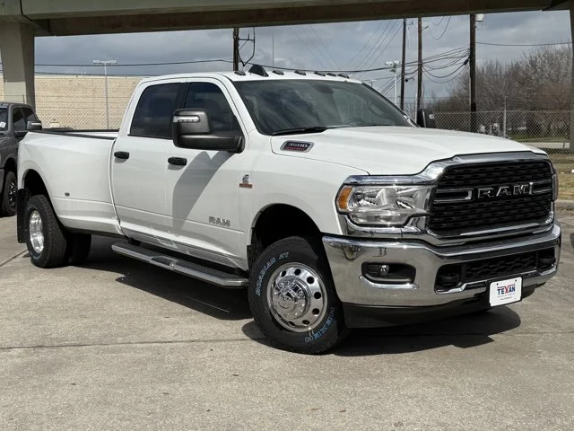 Nuevos RAM 3500 à Estados chez autogozo