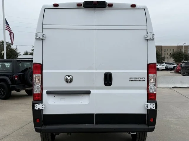 Nuevos RAM PROMASTER CARGO VAN à Estados chez autogozo