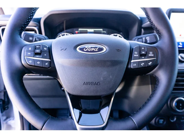 Nuevos FORD MAVERICK à Estados chez autogozo