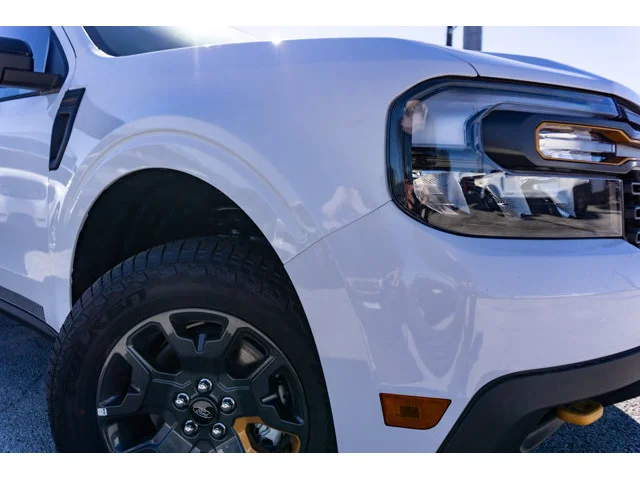 Nuevos FORD MAVERICK à Estados chez autogozo