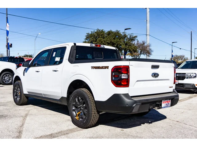 Nuevos FORD MAVERICK à Estados chez autogozo