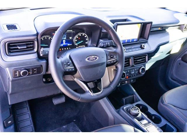 Nuevos FORD MAVERICK à Estados chez autogozo
