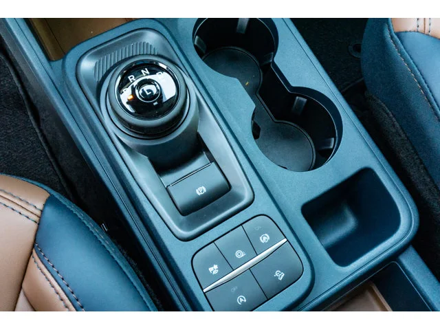Nuevos FORD MAVERICK à Estados chez autogozo