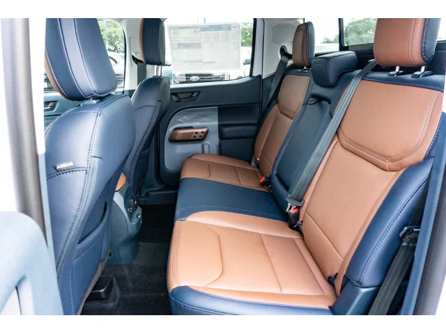 Nuevos FORD MAVERICK à Estados chez autogozo