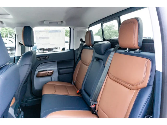 Nuevos FORD MAVERICK à Estados chez autogozo