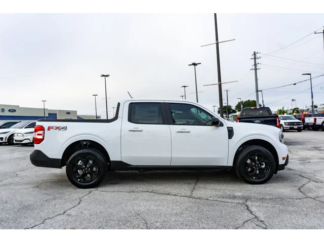 Nuevos FORD MAVERICK à Estados chez autogozo