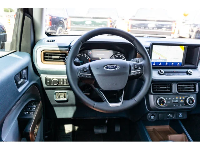 Nuevos FORD MAVERICK à Estados chez autogozo