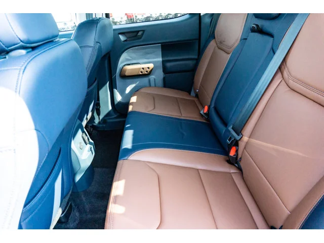 Nuevos FORD MAVERICK à Estados chez autogozo