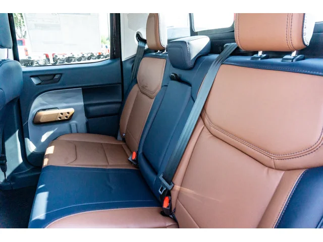 Nuevos FORD MAVERICK à Estados chez autogozo