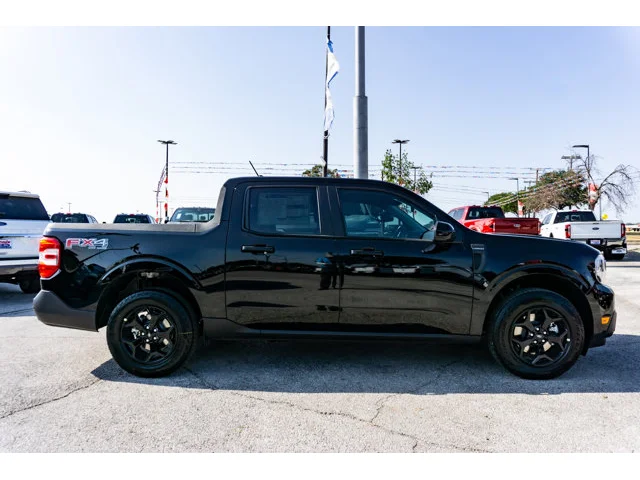 Nuevos FORD MAVERICK à Estados chez autogozo