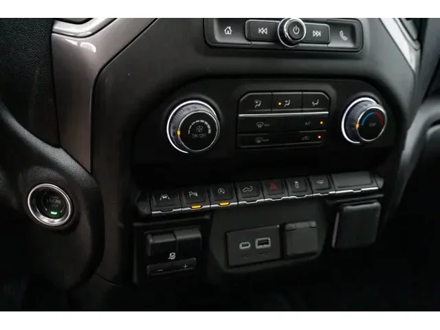 Nuevos CHEVROLET SILVERADO 1500 à Estados chez autogozo