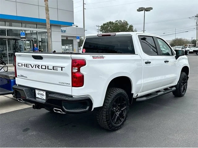 Nuevos CHEVROLET SILVERADO 1500 à Estados chez autogozo