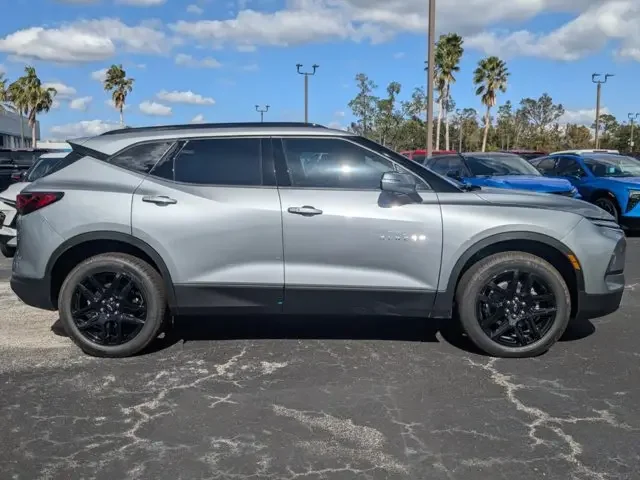 Nuevos CHEVROLET BLAZER à Estados chez autogozo