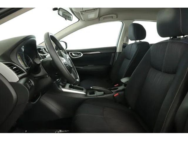 SEMINUEVOS NISSAN Sentra a Estados en autogozo