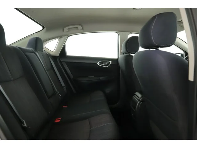 SEMINUEVOS NISSAN Sentra a Estados en autogozo