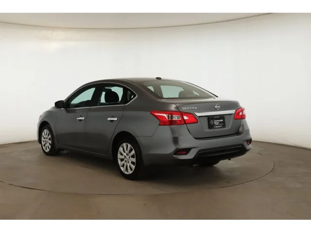 SEMINUEVOS NISSAN Sentra a Estados en autogozo