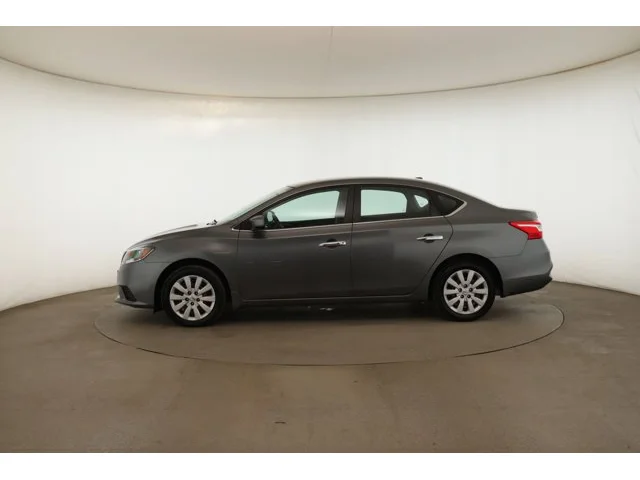 SEMINUEVOS NISSAN Sentra a Estados en autogozo