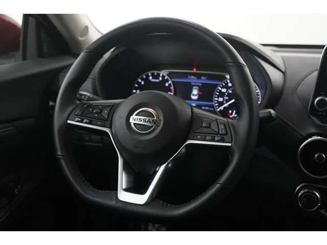 SEMINUEVOS NISSAN Sentra a Estados en autogozo