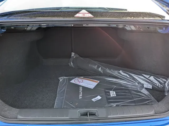 Nuevos NISSAN SENTRA à Estados chez autogozo