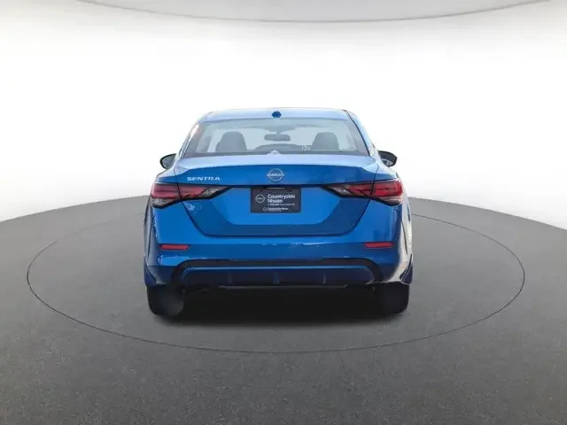 Nuevos NISSAN SENTRA à Estados chez autogozo