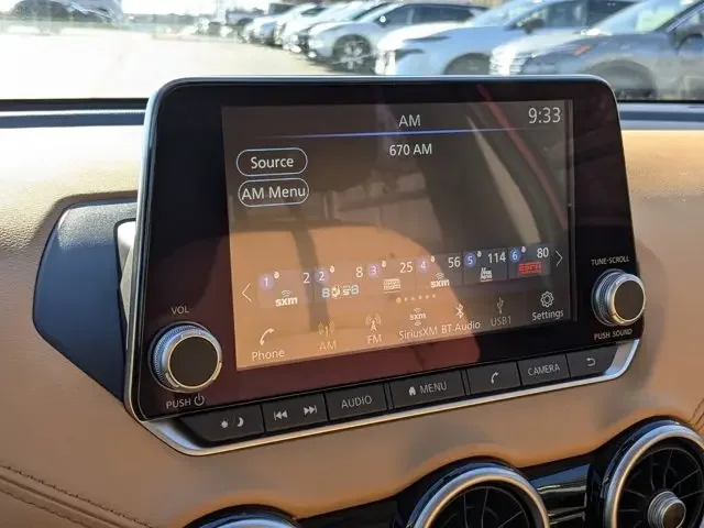 Nuevos NISSAN SENTRA à Estados chez autogozo