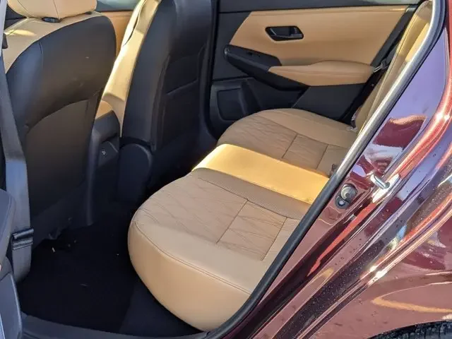 Nuevos NISSAN SENTRA à Estados chez autogozo