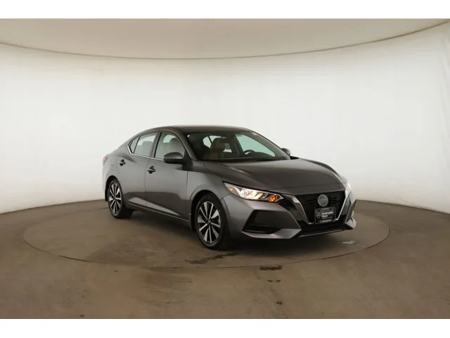 SEMINUEVOS NISSAN Sentra a Estados en autogozo