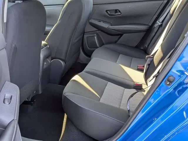 Nuevos NISSAN SENTRA à Estados chez autogozo