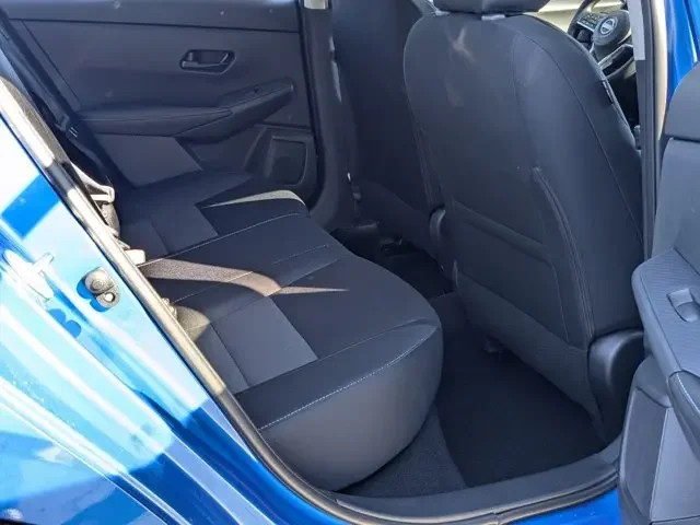 Nuevos NISSAN SENTRA à Estados chez autogozo