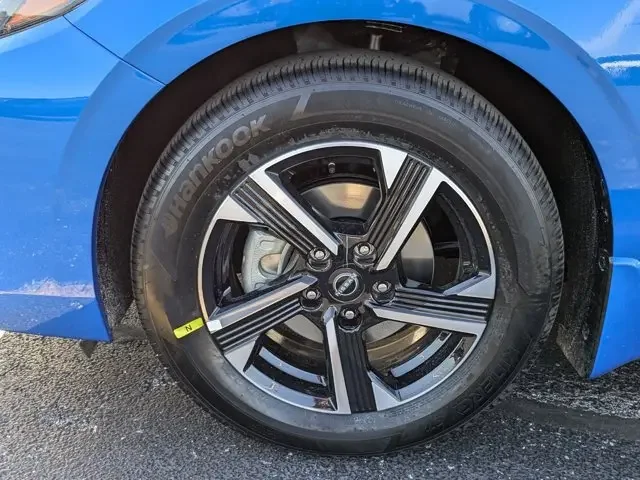 Nuevos NISSAN SENTRA à Estados chez autogozo