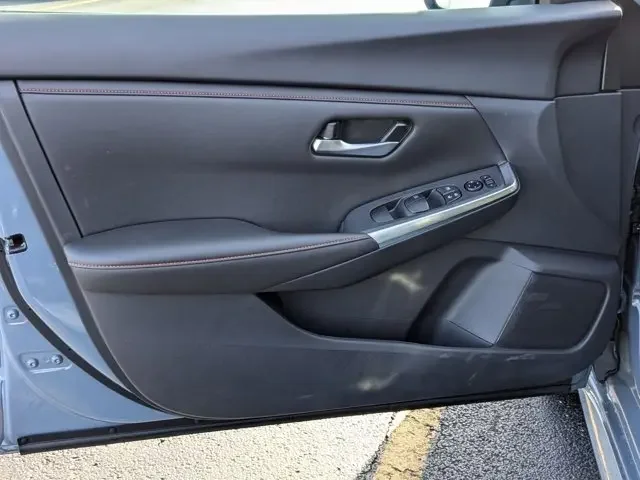 Nuevos NISSAN SENTRA à Estados chez autogozo