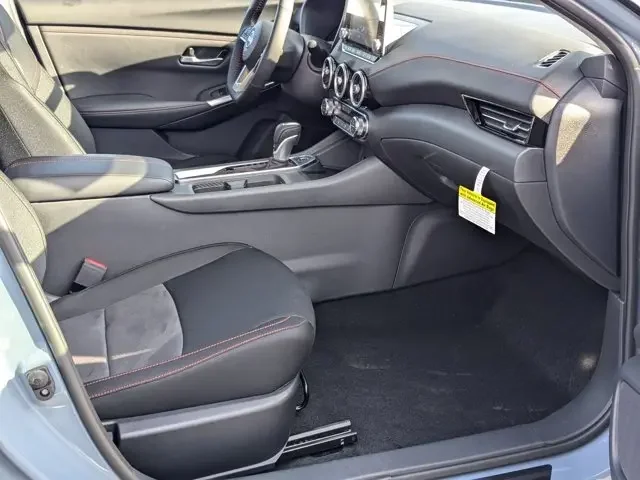 Nuevos NISSAN SENTRA à Estados chez autogozo