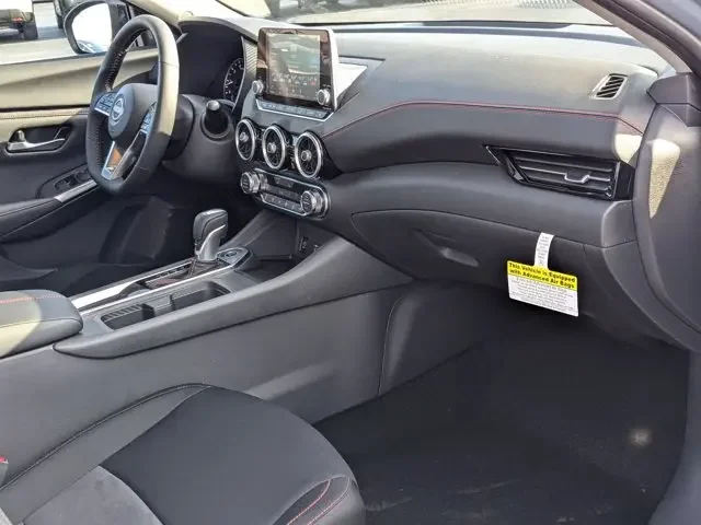 Nuevos NISSAN SENTRA à Estados chez autogozo