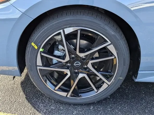 Nuevos NISSAN SENTRA à Estados chez autogozo
