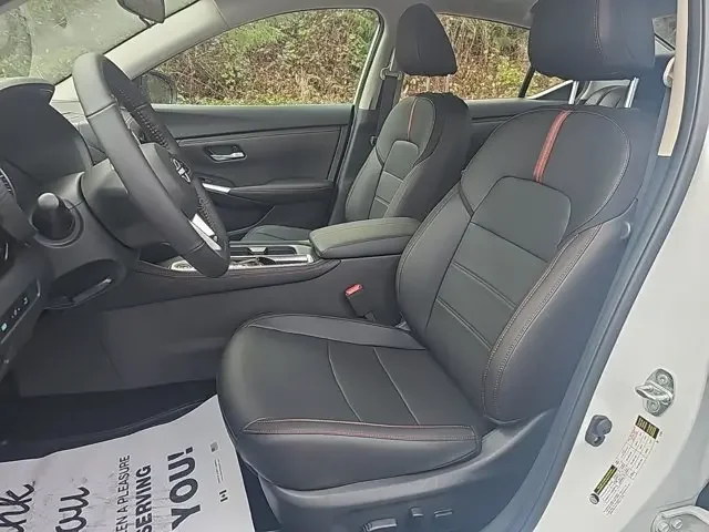 Nuevos NISSAN SENTRA à Estados chez autogozo