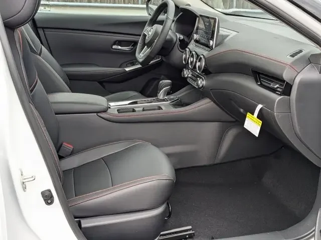 Nuevos NISSAN SENTRA à Estados chez autogozo
