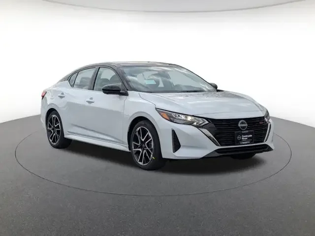 Nuevos NISSAN SENTRA à Estados chez autogozo
