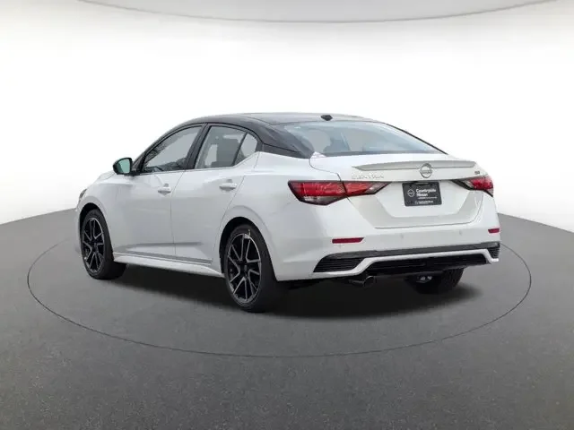 Nuevos NISSAN SENTRA à Estados chez autogozo
