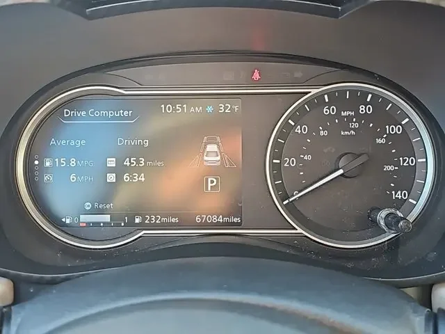 SEMINUEVOS NISSAN Versa a Estados en autogozo
