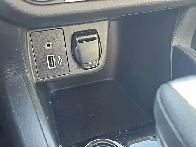 SEMINUEVOS NISSAN Versa a Estados en autogozo