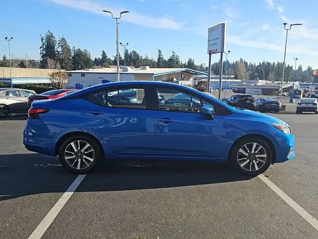 SEMINUEVOS NISSAN Versa a Estados en autogozo