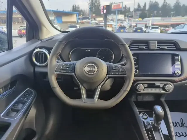 Nuevos NISSAN VERSA à Estados chez autogozo